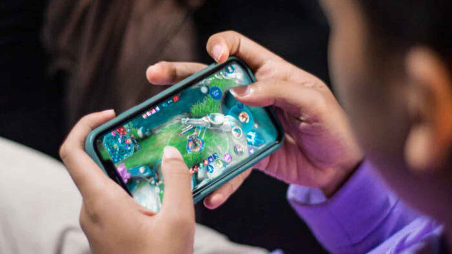 Mobile Games with Innovative Online Systems